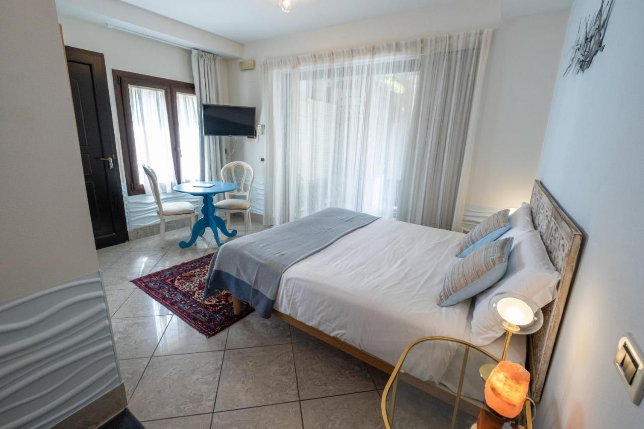 Casa Di Carlo Goldoni - Dimora Storica Bed and Breakfast Chioggia Eksteriør billede